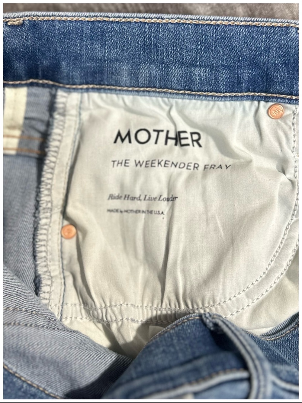 Mother Weekender Fray in Ride Hard, Live Louder ~ Size 30 ~ Item #X30 - Picture 7 of 9
